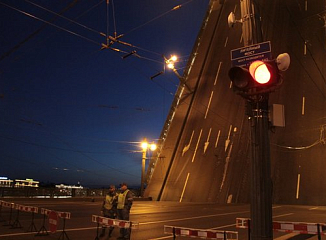В ночь на 10 мая в Петербурге не разведут мосты