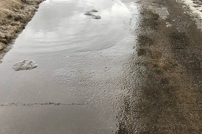 Из-за паводка ограничено движение по 15 мостам в Оренбуржье
