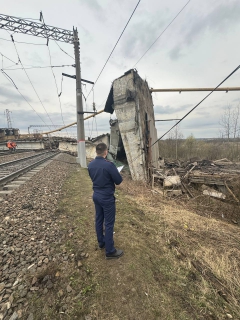 Последствия обрушения путепровода в Вязьме устраняют 512 человек