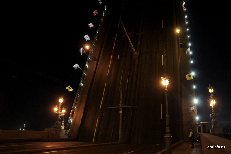 В ночь на 2 мая в Петербурге не будут разводиться мосты — Последние свежие новости на сайте «ДорИнфо»