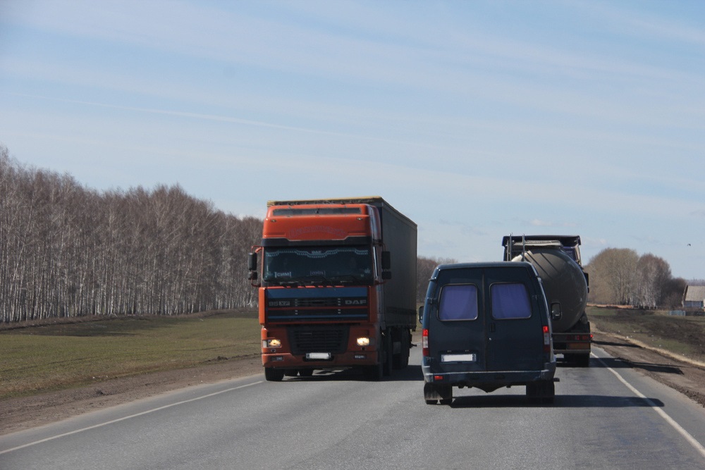 На трассе Р-254 Иртыш в Курганской области вновь ограничено движение большегрузов
