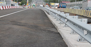 Путепровод через Ипподромскую магистраль в Новосибирске планируют отремонтировать до середины октября