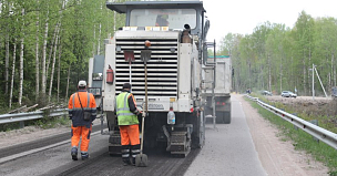 Началась реконструкция дороги на Локти в Новосибирской области
