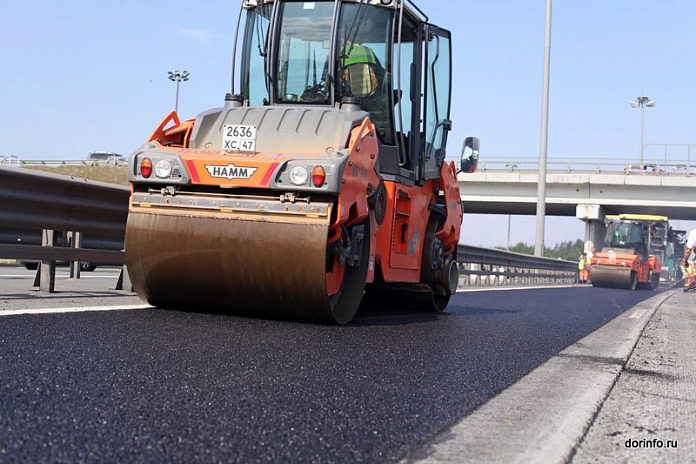Более 9 млрд рублей направят в этом году на ремонт автодорог в Югре