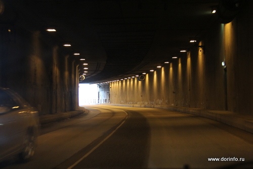 В тоннеле дамбы Петербурга на этой неделе ограничивается движение • Портал Дороги России •
