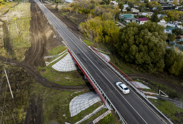 Подъезд от Алексеевки к трассе М-5 Урал в Самарской области отремонтировали по нацпроекту