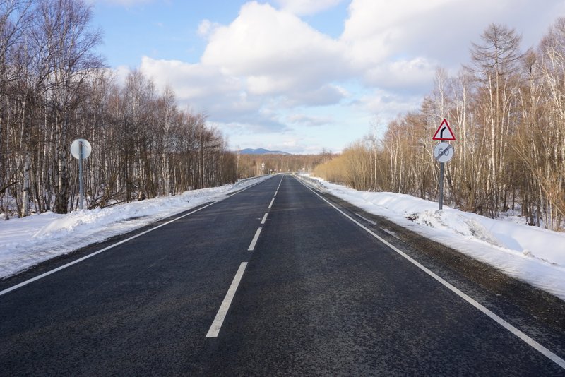 Более 30 км трассы А-393 Южно-Сахалинск – Оха на Сахалине заасфальтировали за год