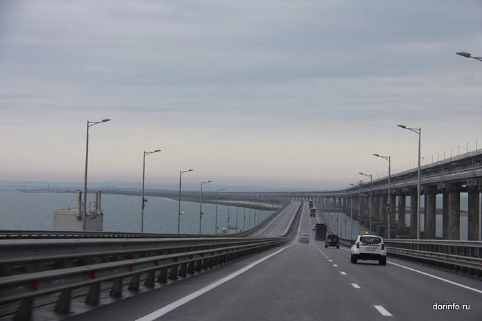 Крымский мост вновь перекроют для движения
