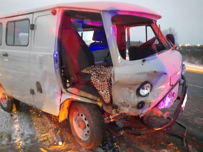 В ДТП на дороге Тотьма - Никольск в Вологодской области погиб водитель УАЗа