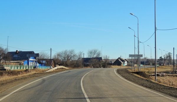 В черте двух населенных пунктов Иркутской области отремонтировали участки трассы Р-255 Сибирь