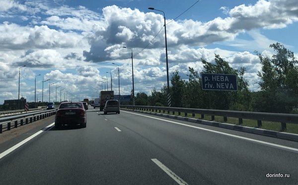 Ладожский мост через Неву в Ленобласти разведут 8 ноября