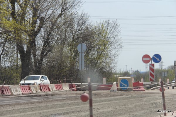 Ремонт моста на дороге Пугачев - Перелюб в Саратовской области завершат в 2022 году