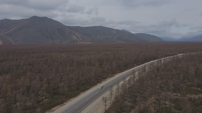 Более 100 км федеральных трасс на Северном Кавказе защитят слоями износа
