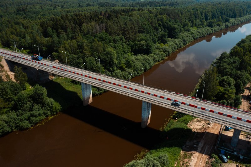 Наполовину выполнен ремонт моста через Днепр на северо-восточном обходе Смоленска