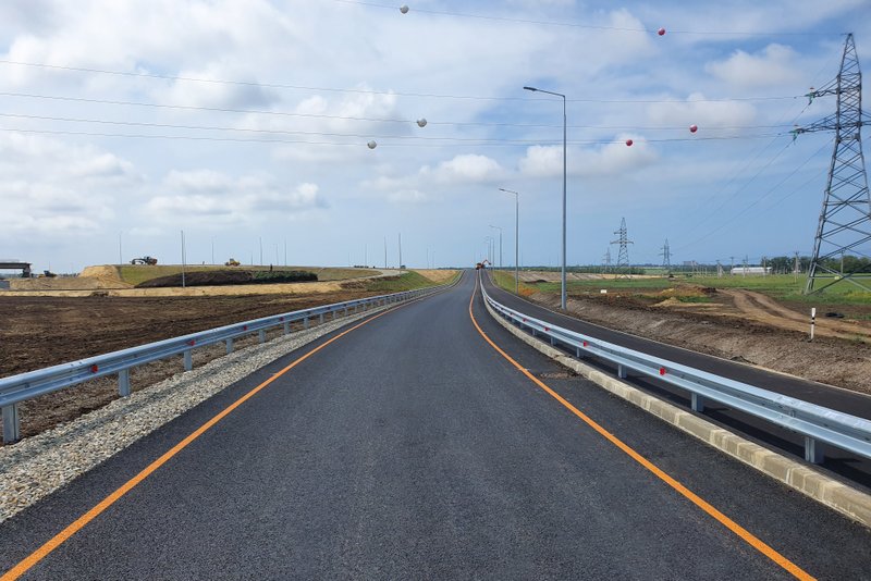 Завершено строительство съезда в сторону Витязево с трассы А-290 на Кубани