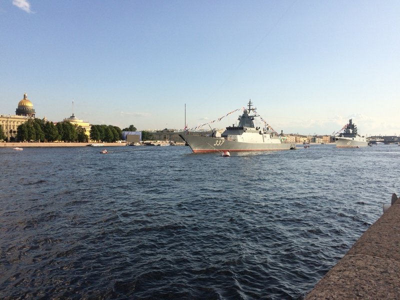 Из-за репетиций Главного военно-морского парада в Петербурге ограничат движение