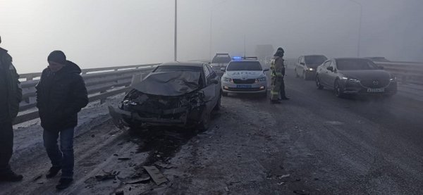 На объездной дороге Тюмени столкнулись 16 машин