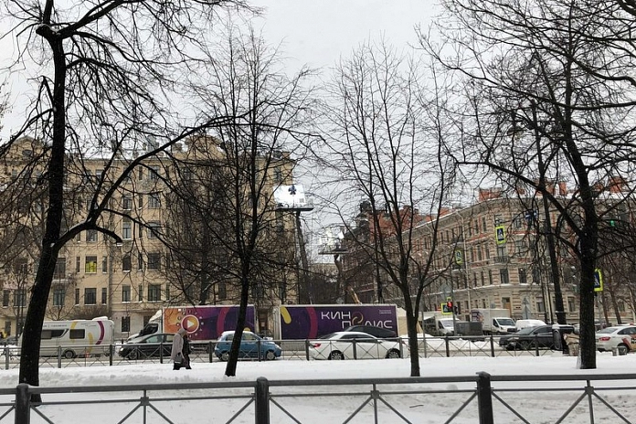 В центре Петербурга ограничили движение из-за съемок фильма «Банда Зигзаг»