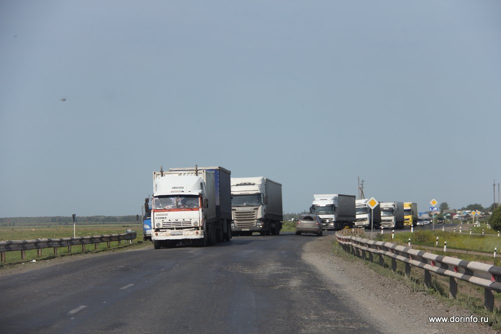 Дорогу Колывань - Пихтовка в Новосибирской области закроют для всего грузового транспорта до августа • Портал Дороги России •