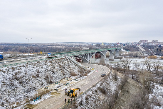 На трассе М-4 Дон в Ростовской области началась подготовка к реконструкции моста через Северский Донец