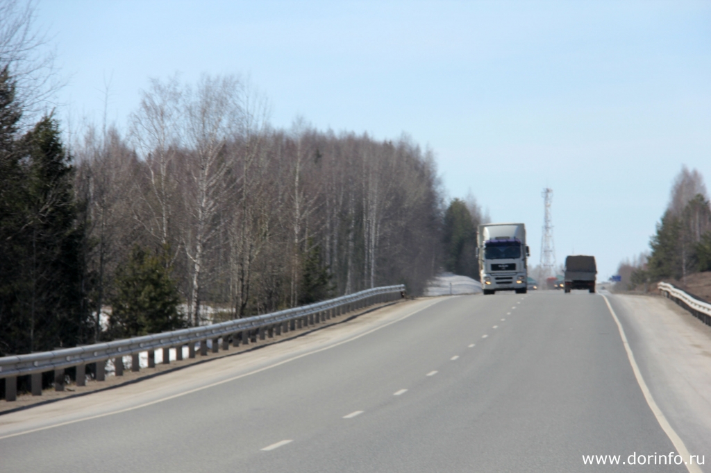 На дорогах Архангельской области с 10 апреля введут ограничения для большегрузов