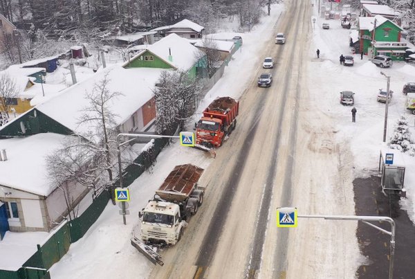 За сутки очистили и обработали более 26 тыс. км дорог Подмосковья