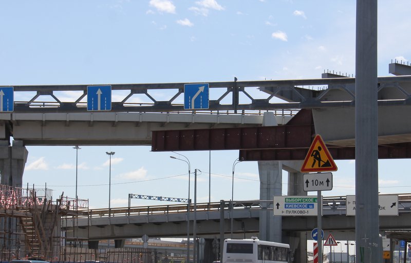 На дороге в Пулково в Петербурге ограничат движение с 19 марта