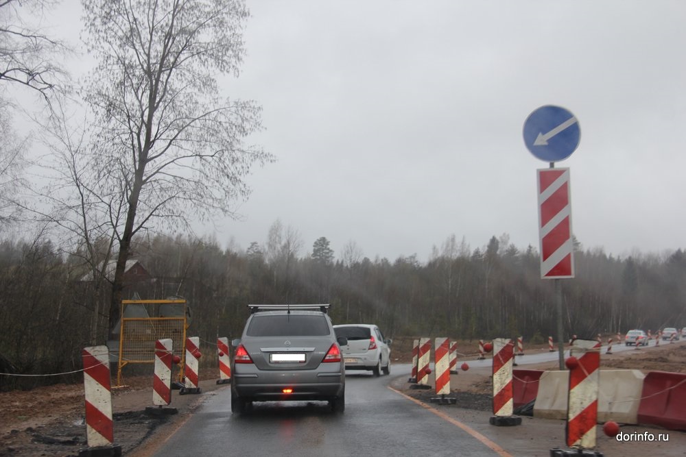 На дороге Кисельня – Хвалово в Ленобласти ограничат движение в пятницу