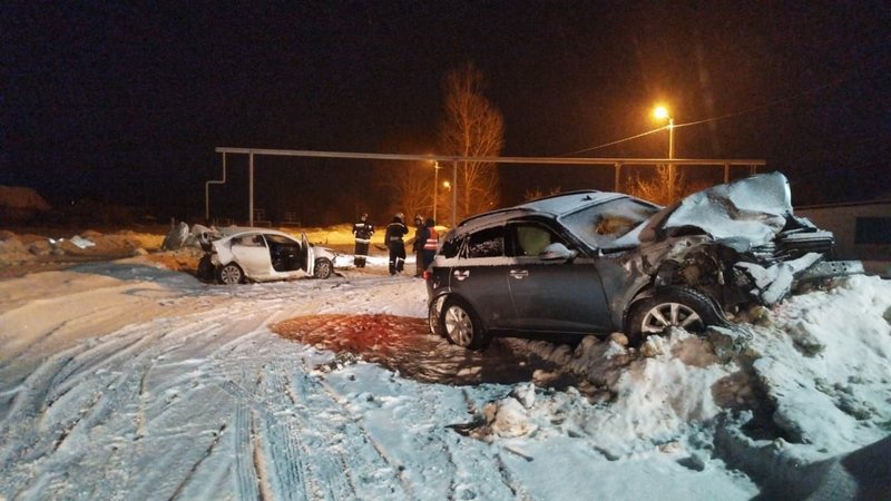 Пьяный водитель Infiniti врезался в Hyundai в Искитиме: водитель второй иномарки погиб