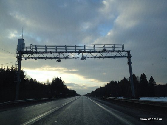 На трассе М-10 Россия в Новгородской области 1 января заработает автоматический пункт весогабаритного контроля