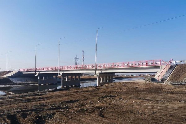 В Иркутской области реконструировали мост через реку Куда