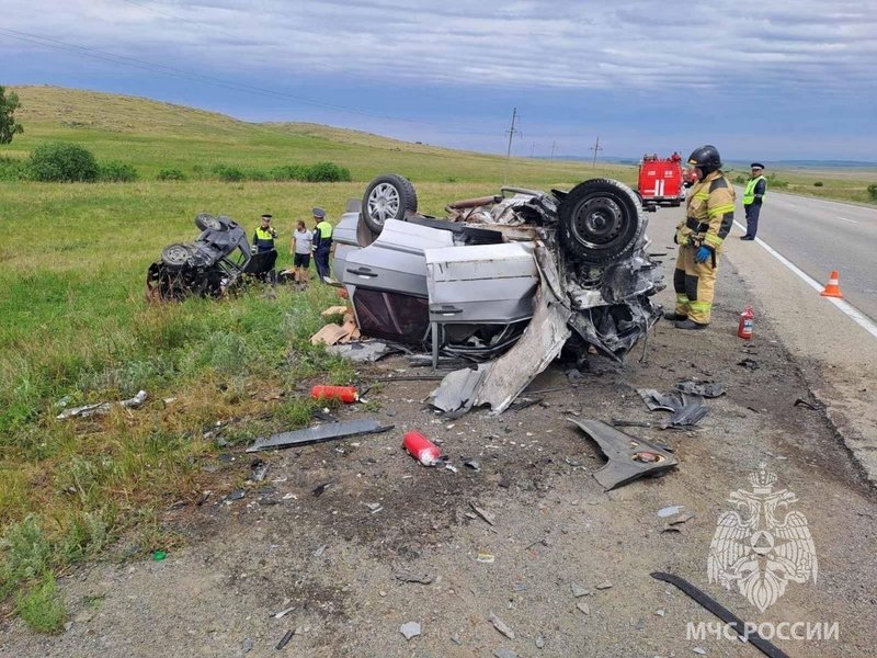Шесть человек погибли в ДТП на дороге Южноуральск - Магнитогорск в Челябинской области