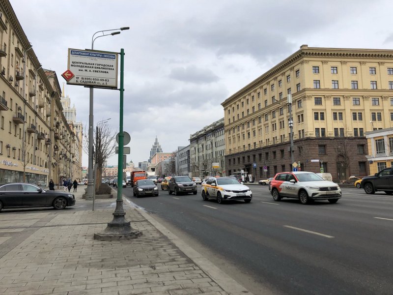 Министр транспорта России проехал на беспилотном автомобиле по дорогам Москвы