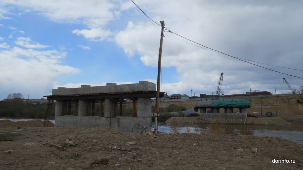 В Кяхте приступили к строительству опор моста на улице Банзарова