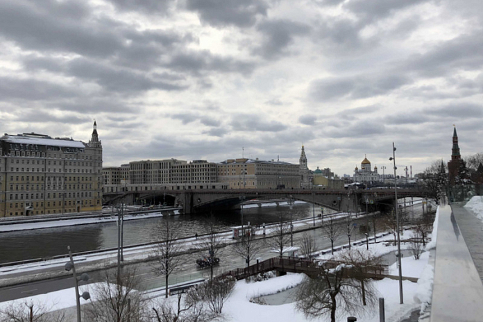 Большой Москворецкий мост в Москве будут перекрывать ночью 28 января из-за киносъемок