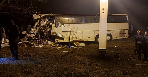 В ДТП с автобусом и грузовиком на Кубани погибли пять человек