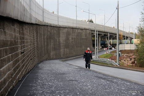 <b>Путепровод</b> <b>через</b> <b>Транссиб</b> в Кургане начнут строить в 2026 году