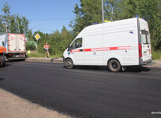 По нацпроекту в Калужской области отремонтировали дороги к медучреждениям