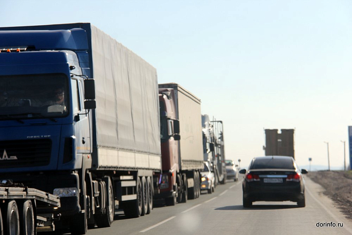 Весенние ограничения для грузовиков в Самарской области продлятся весь апрель