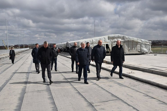Завершение строительства проспекта Лазоревого и моста в Волгодонске синхронизируют