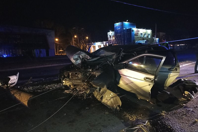 Водитель и пассажир «Приоры» погибли в ночном ДТП в Йошкар-Оле