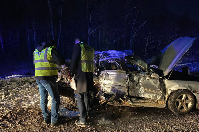 Водитель и пассажирка легковушки погибли в ДТП на Северном обходе Пскова