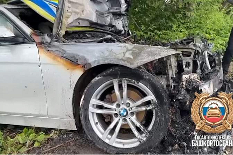 В утреннем ДТП с BMW в Уфе один человек погиб, пятеро пострадали
