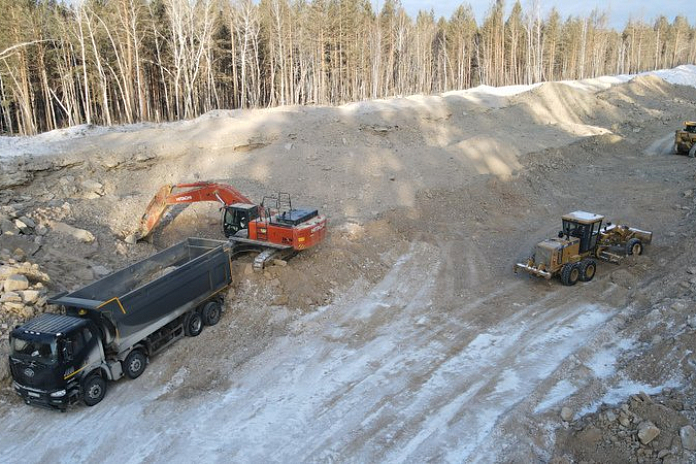 Обход Мот и Чистых Ключей на трассе Р-258 Байкал в Приангарье строят в две смены