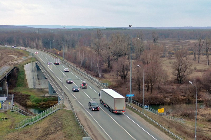 На мосту через Кудьму на трассе М-7 Волга в Нижегородской области ограничат движение 5-9 июня