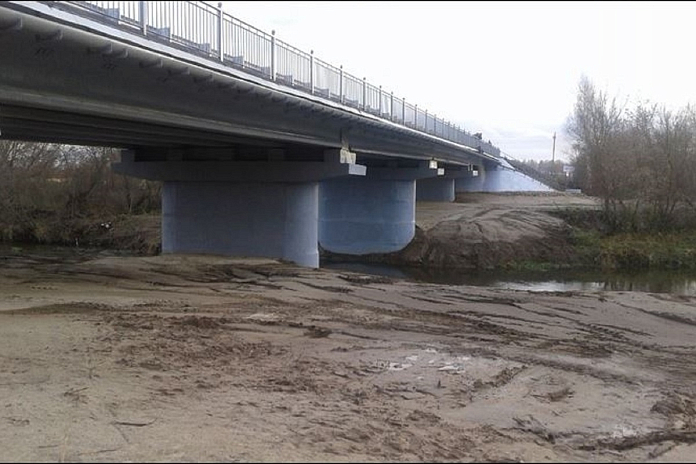 Стартовала реконструкция моста через реку Кильня в Костромской области