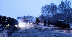 Четыре человека погибли в утреннем ДТП со «скорой» на Северном обходе Новосибирска