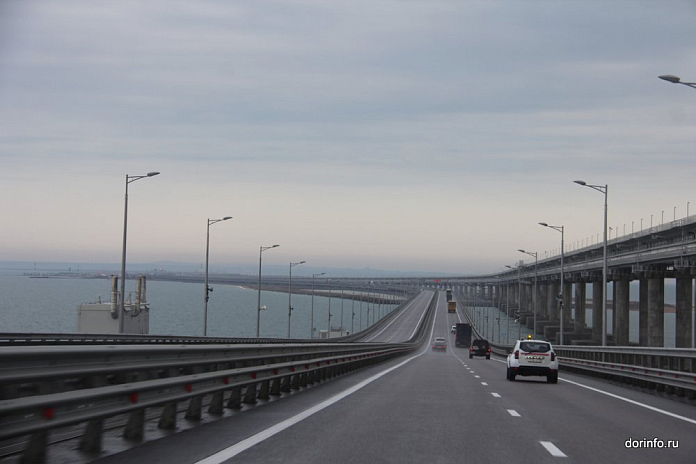 Автодорожная часть Крымского моста полностью восстановлена