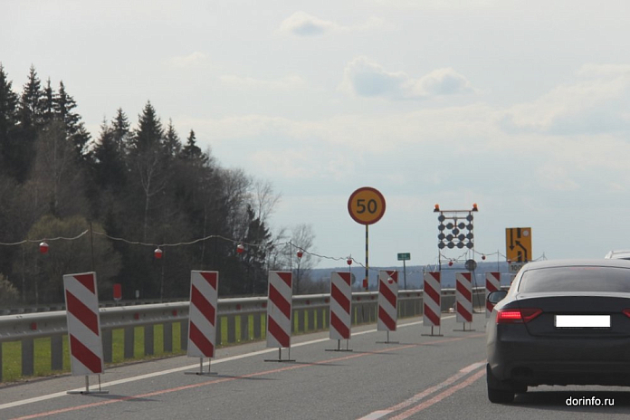 На путепроводе на трассе М-4 Дон в Горячем Ключе ограничено движение