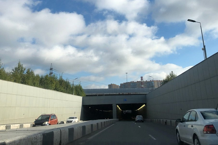 В Токсовском тоннеле на КАД Петербурга ограничат движение в октябре-ноябре